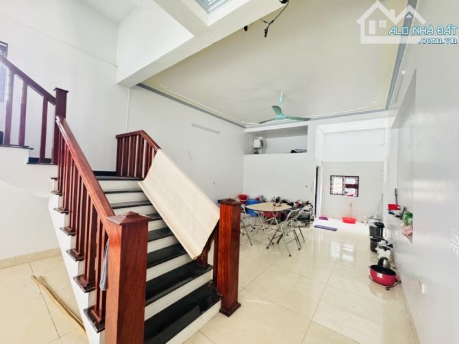 ✨B_ÁN NHÀ 4 TẦNG – MẶT PHỐ KINH DOANH -Ô TÔ TRÁNH- Ô TÔ VÀO NHÀ-QUANG MINH-MÊ LINH - 1