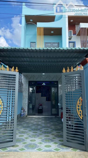 Nhà 1 Lầu Mặt Tiền Đường Tập Đoàn 4, 3 Phòng Ngủ, Đường Xe Tải Tới Nhà. Thông Nhiều Hướng - 1