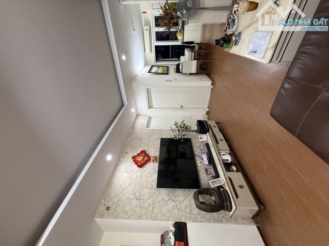 🌟PHỐ TRẦN HOÀ🌟BÁN CHCC DTSD 70M - 2PN - NỘI THẤT CƠ BẢN - GIÁ CHỈ 4.75 TỶ (CÓ TL) 🌟 - 1
