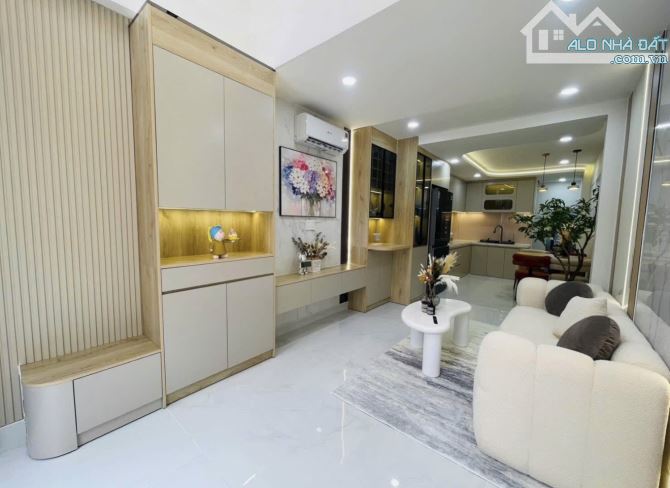 BÁN NHÀ ĐƯỜNG 6M NGAY CƯ XÁ ĐÔ THÀNH QUẬN 3, ĐƯỜNG NGUYỄN HIỀN - GIẢM SÂU CÒN 5TỶ990. SHR - 1