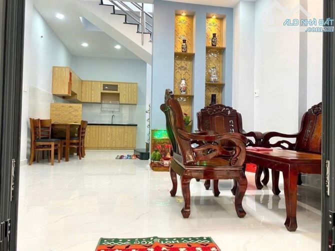 Bán nhà Nguyễn Lương Bằng, 30m ra đường ô tô, ngõ thoáng, sáng, 40m, 5 tầng, 8 tỷ200 - 1