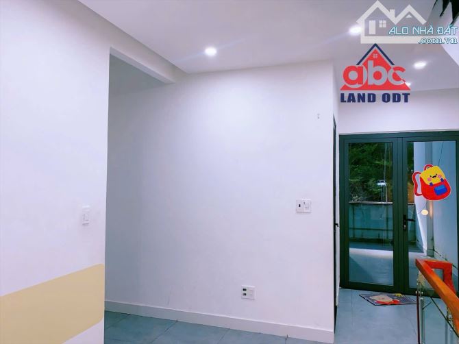 NP071 ➡️ Hạ 300tr còn 8ty6 nhà 2 Lầu mặt tiền Nguyễn Bảo Đức khu vip Sunshine KDC Long Châ - 1