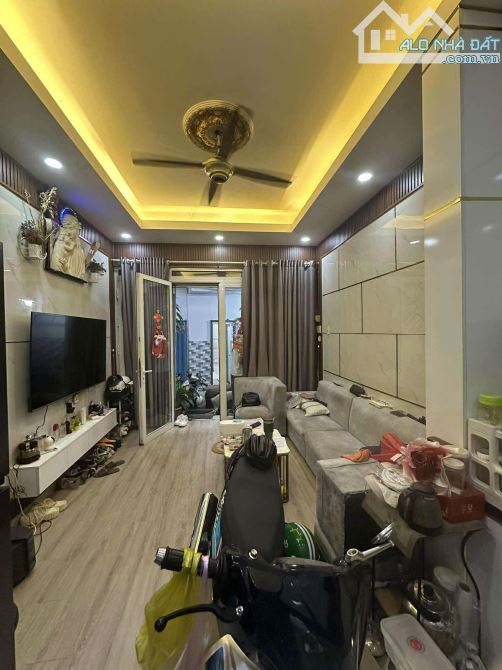bán nhà 4 tầng mới BTCT Lê Thị Bạch Cát, giá tốt 4.65 tỷ, trung tâm Q11 - 1