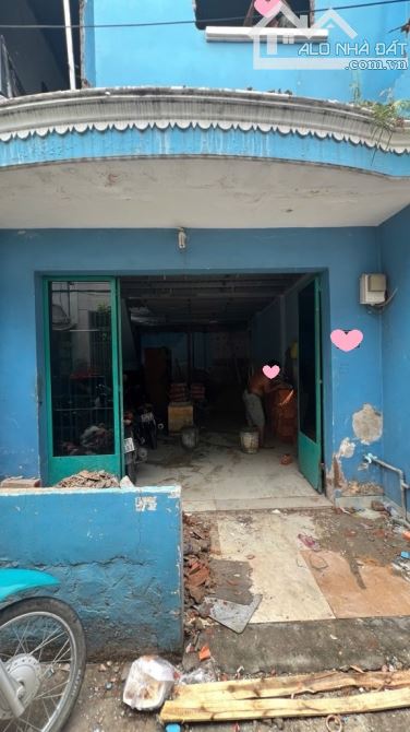 Bán nhà 2 tầng 44m² (4.4x10), Hẻm xe hơi, ngay Bình Long, Nguyễn Sơn, chỉ hơn 4 tỷ - 1