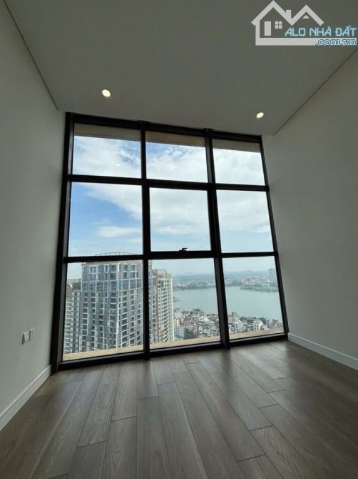 BÁN CĂN PENTHOUSE HẠNG SANG D’ El Dorado – VIEW TRỌN HỒ TÂY, CĂN HIẾM, SỔ ĐỎ LÂU DÀI - 1