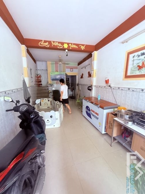 NHÀ DÒNG TIỀN, 2 TẦNG, MẶT TIỀN BÔNG SAO, PHƯỜNG 5, QUẬN 8. SỔ VUÔNG A4. CHỈ 7,5 TỶ - 1