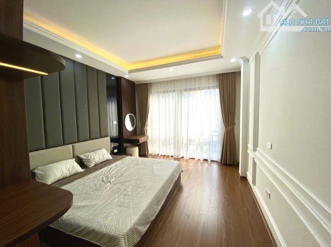 Hiếm! Hạ chào 1,7 tỷ căn nhà 50m2x5T vuông vắn - 10m ra ô tô tránh phố Xuân La, Tây Hồ. - 1