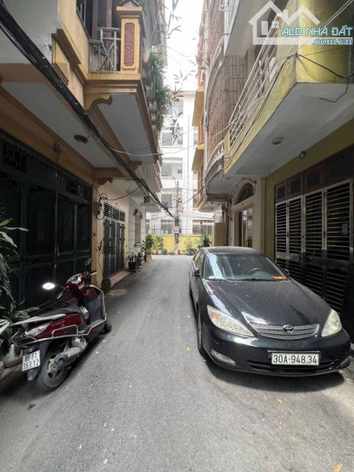 Bán nhà Nguyễn Chí Thanh Đống Đa ngõ thông oto gần phố 45m 5t nhỉnh 18ty TL - 1