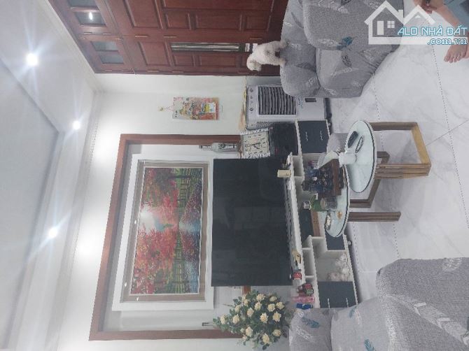 SIÊU PHẨM LÔ GÓC_Ô TÔ TRÁNH_KINH DOANH_VỈA HÈ 2 MẶT RỘNG_VIEW TRIỆU ĐÔ_MẶT TIỀN K - 1
