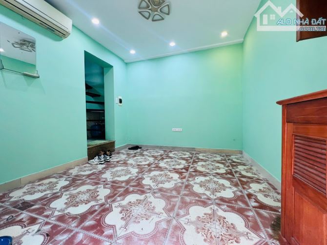 Tôi chính chủ cần bán nhà Hào Nam 20m 3 tầng 2.75 tỷ - 1