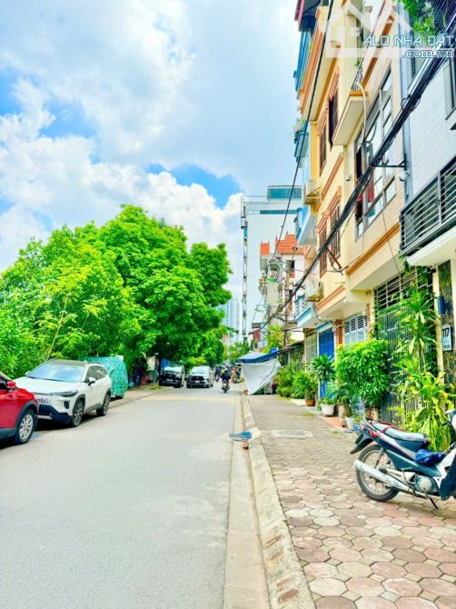BÁN ĐẤT PHÚ DIỄN 60M² – MT 4M – VỊ TRÍ SIÊU ĐẸP GẦN HỒ TÙNG MẬU, CẦU DIỄN - 1