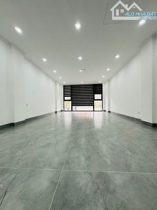 Chính chủ bán nhà mặt phố Tú Mỡ – 52m² – MT 5,5 m – 8 tầng thang máy – Giá 36.5 tỷ - 1