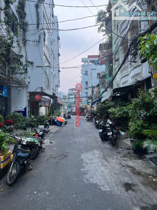 Nhà HXH 1/ Thành Thái, P.14, Quận 10 | 7 x 18 | Trệt 2 Lầu ST | 13PN 11WC | Giá 55tr - 1
