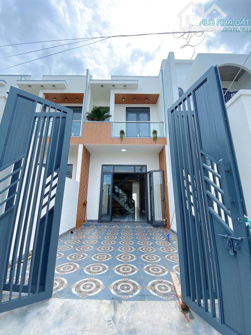 Hạ Giá 100tr Bán Nhà Này Ngay Gần KDL Bửu Long Biên Hoà. - 1