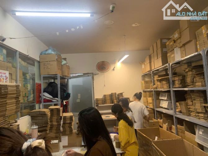 CHO THUÊ KHO XƯỞNG MẶT TIỀN – PHƯỚC LONG B, Q9 TPTĐ 8x25=200M2 - 1