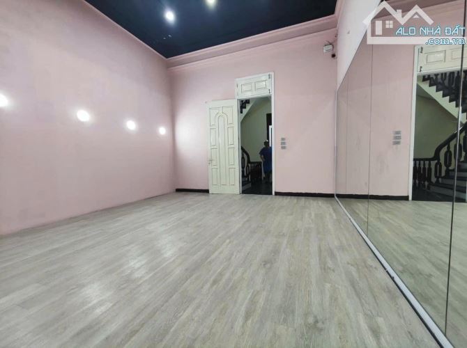 Cho Thuê Nhà Nguyên Căn Mặt Ngõ Ô Tô Tránh - Kim Mã, Ba Đình- kinh doanh đỉnh - 1