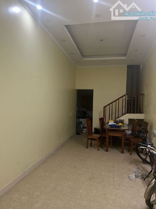 GIẢI PHÓNG ,NGÕ 30 PHỔ PHAN ĐÌNH GIÓT -44,5M-3 TẦNG-8,5 TỶ , CÁCH ÔTÔ 50M - 1