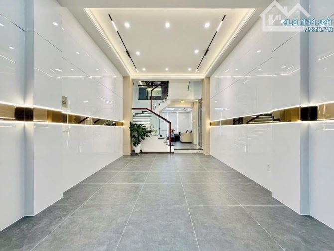 Gấp! Bán nhà 62m2 xây 3 tầng đường Nguyễn Trãi,Q5 giá 3tỷ050. Gần chợ Phùng Hưng. Hẻm 7m. - 1