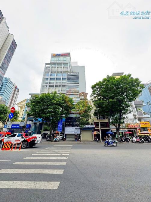 36 tỷ! Bán mặt tiền đường Nguyễn Cư Trinh, phường Nguyễn Cư Trinh, Quận 1 - 4.4x16m - 7 Tầ - 1