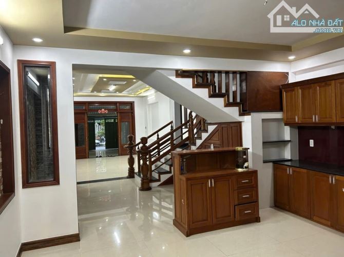 🔥 BÁN NHÀ MẶT TIỀN NGUYỄN PHƯỚC TẦN – TRỤC ĐƯỜNG KINH DOANH – 100M² – 2 TẦNG – GIÁ 9.8 TỶ - 1