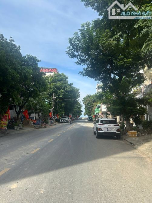 BÁN NHÀ 2 tầng 2 mê kiên cố MẶT TIỀN ĐƯỜNG HỒ TÙNG MẬU GẦN BIỂN NGUYỄN TẤT THÀNH - 1