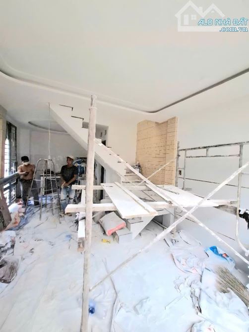 HÓT QUÁ HÓT - NHÀ 30M2 - BÌNH TÂN MÀ GIÁ CÓ 2.85 TỶ CÒN BỚT LỘC - 1