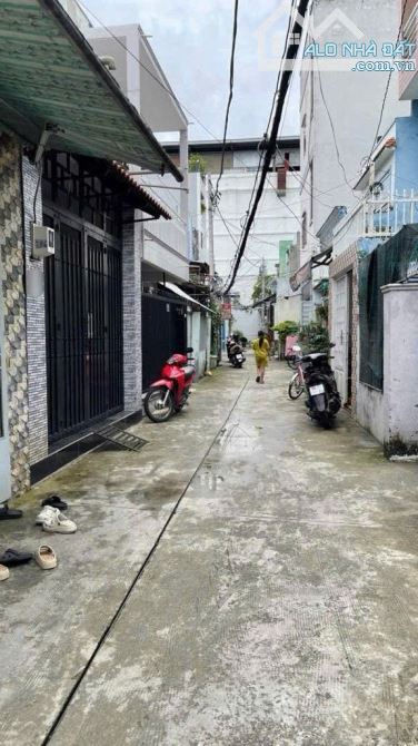 Nhà cấp 4 đường ĐÔNG HƯNG THUẬN 19 phường ĐHT Q12 dt 110,8m2 (5,8mx19m) DÒNG TIỀN 6TR/TH - 1
