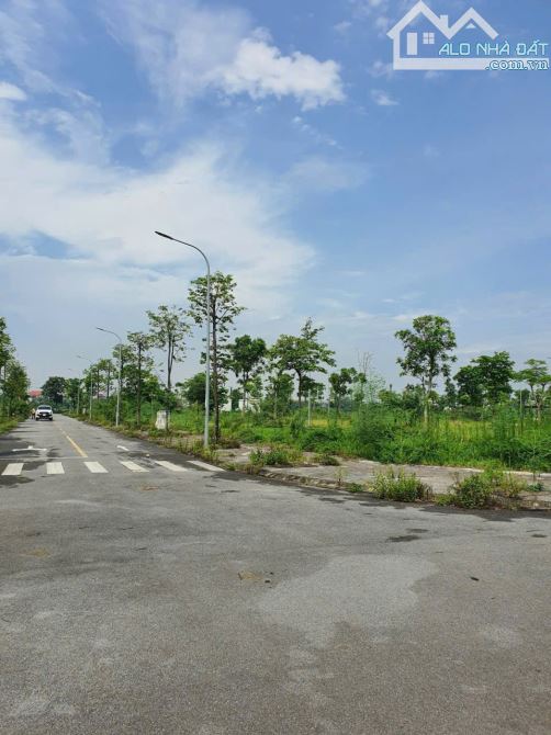 Bán đất Himlam Thụ Ninh . dt 85m . mt 5m . hướng ĐB . giá 7 tỷ 950 - 1