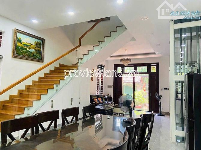 Bán biệt thự Ngô Quang Huy, Thảo Điền, 201m² đất, 1 trệt 2 lầu, giá chỉ 85 tỷ - 1