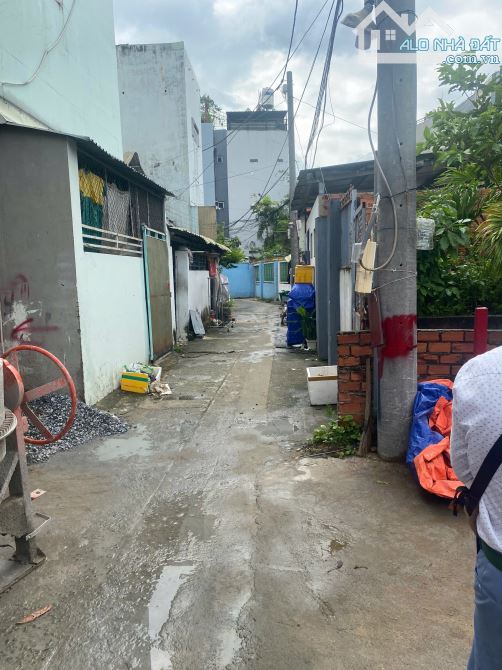 Bán đất hẻm xe ô tô, đất vuông vức, giá đầu tư. - 1