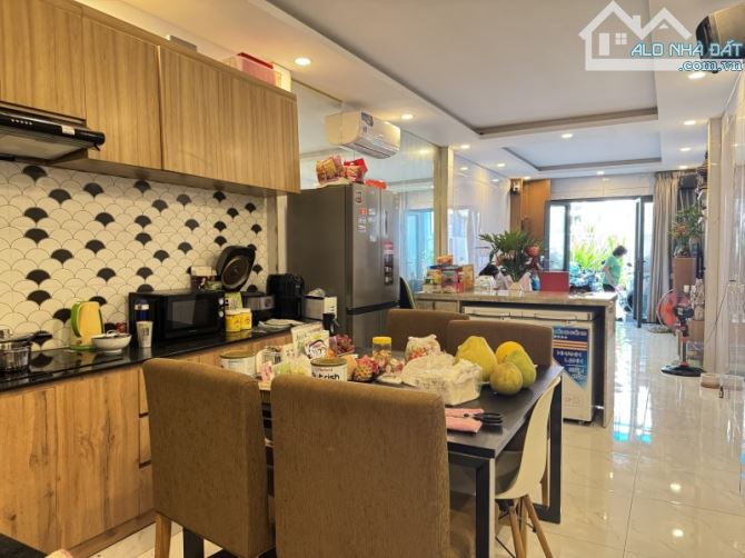 GẤP Bán nhà Bạch Đằng 97m² - 3 Phòng Ngủ - Nhỉnh 8 tỷ xíu - 1