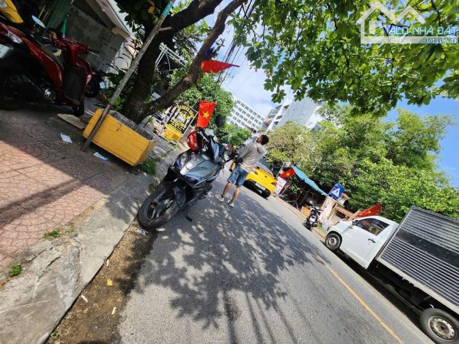 nhĩnh 10 tỷ sở hữu nhà mặt phố Doãn Uẩn , sát sông liền biển Khuê Mỹ  Ngũ Hành Sơn , ĐN - 1