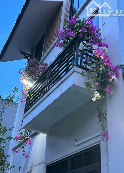 Bán Lô góc ô tô, mtien 12m, dtich 150m2 Vũ Đình Tụng Long Biên. Giá 17,9 tỷ. - 1