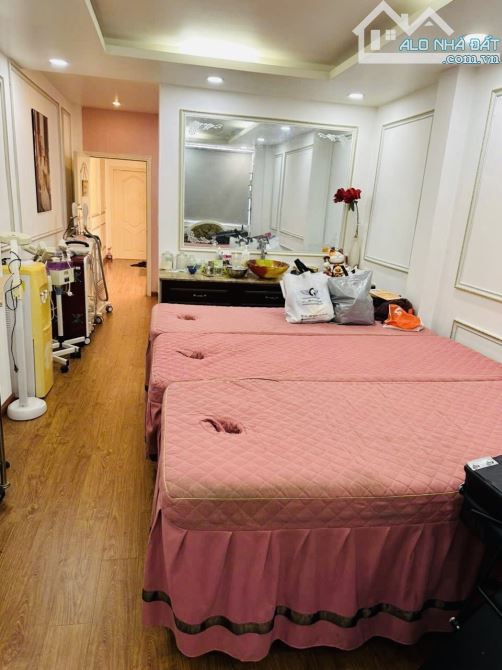 NHÀ MẶT TIỀN KINH DOANH SẦM UẤT Đ. 3 THÁNG 2, Q.11, 49M2, 5TẦNG, 6PN, 5WC. GIÁ 17.5 TỶ TL. - 1