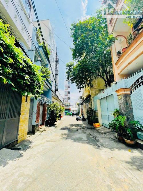 Hàng hiếm ! Bán nhà HXH 6m, 5,5 x 20m chỉ 10,7 tỷ, góc 2 mt đường Phan Văn Trị, Bình Thạnh - 1