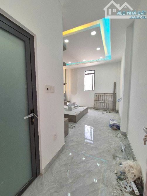 Bán nhà HXH Huỳnh Văn Nghệ 3 tầng 56 m², ngang 4m, nhà mới siêu đẹp, giá 6.98 tỷ TL