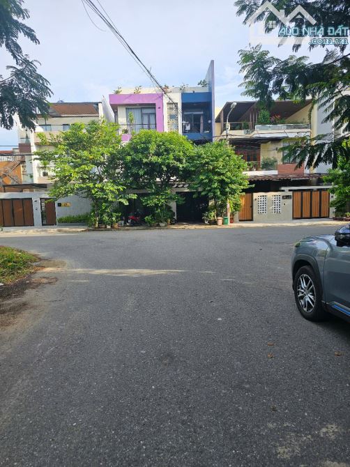 SIÊU PHẨM-NHÀ 3 TẦNG MỚI ĐẸP-KHU VIP NAM VIỆT Á, SÁT SÔNG, GẦN BIỂN-ĐÀ NẴNG-GIÁ NHỈNH 10TỶ - 1
