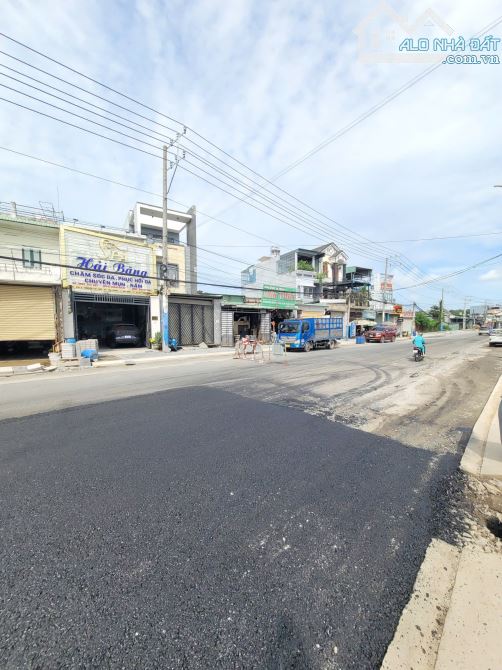 5,7Tỷ TL🔥Bán đất 124,5m2 tặng nhà cấp 4 MT đường Nguyễn Thị Tươi, p.Tân Bình, Tp.Dĩ An - 1