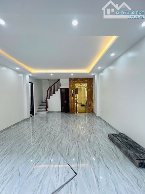 🔥Nhà Phố Đội Cấn, Ba Đình - Vị Trí Cực Đẹp- 6Tầng Thang Máy - Kinh Doanh - Ôtô - 14 Tỷ - 1