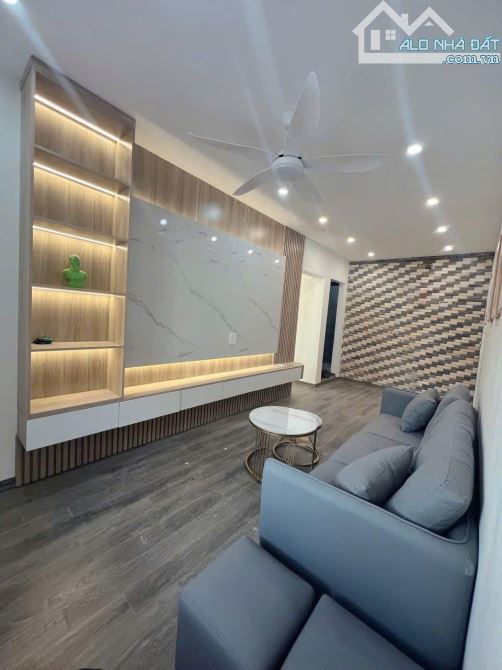💥💥TT Nguyễn Huy Tưởng 120m, 3PN, 2WC, Nội thất cực đẹp, 4.86 tỷ - 1