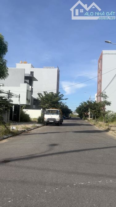 Lô góc 2 mặt tiền Thâm Tâm, Phi Bình 2. - 1