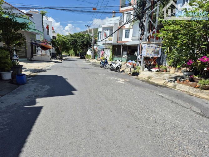 Bán Đất Mặt Tiền Đường Nguyễn Điạ Lô TĐC Hòn Xện - Vĩnh Hoà - Bắc Nha Trang. - 1