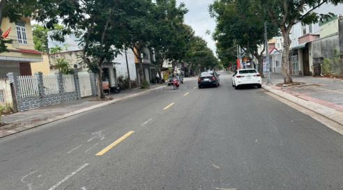 Chủ vỡ nợ bán gấp Lô 104m2, giá 1tỷ850 ngay mt 25B TT Hiệp Phước, cửa ngõ sân bay LT - 1
