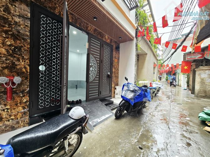 BÁN CCMN TRẦN CUNG 50M*6T*MT 4.2M NGÕ THÔNG, OTO ĐỖ CỬA, THANG MÁY, DT 60TR/TH - 16.3 TỶ - 1
