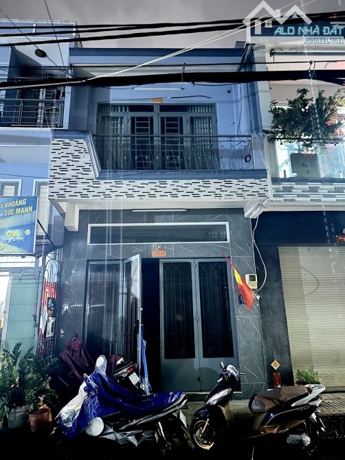 🏘🔥TÂN PHÚ MẶT TIỀN  KD - VỈA HÈ ĐƯỜNG NHỰA 10M - HIẾM CÓ - Ở LUÔN - 4x8.5M - CHỈ 5.7 TỶ. - 1