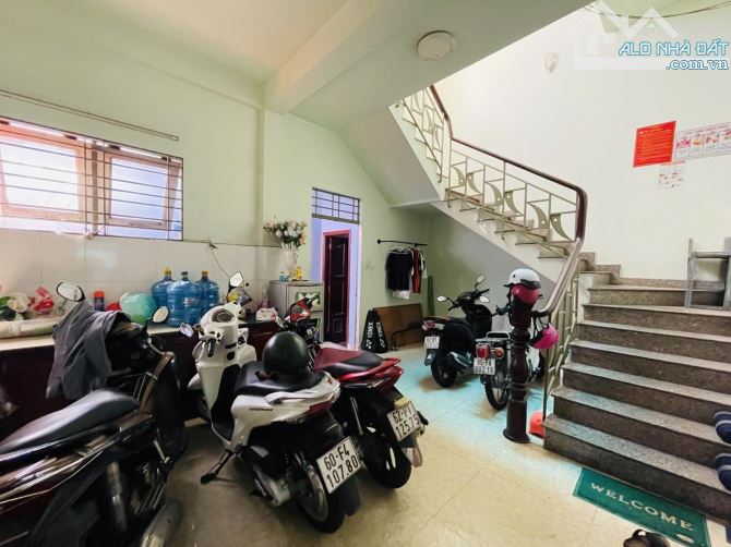 BÁN NHÀ NGANG 5.3 m , 5 LẦU 6 PHÒNG NGỦ , Giá chỉ 9.1 tỷ - 1