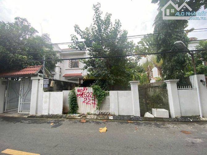 Bán lô đất 212m2, đường số 43, phường Thảo Điền, Tp Thủ Đức - 1