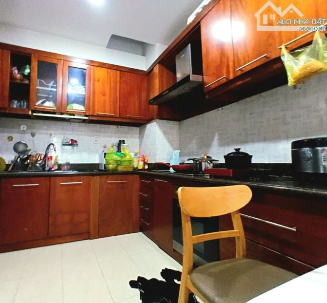 Bán Nhà Đường Nguyễn Tri Phương Quận 10 - 31m² - 4 Tầng - Hẻm 3G Thông - 6,8 Tỷ Bớt Lộc 💥 - 1