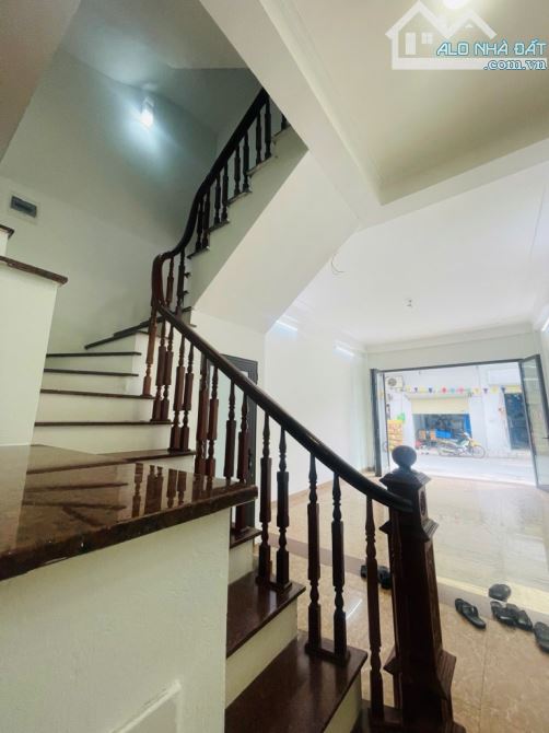 Bán nhà văn minh di trạch, mặt đường kinh doanh 3 ô tô tránh 62m nhỉnh 11 tỷ - 1