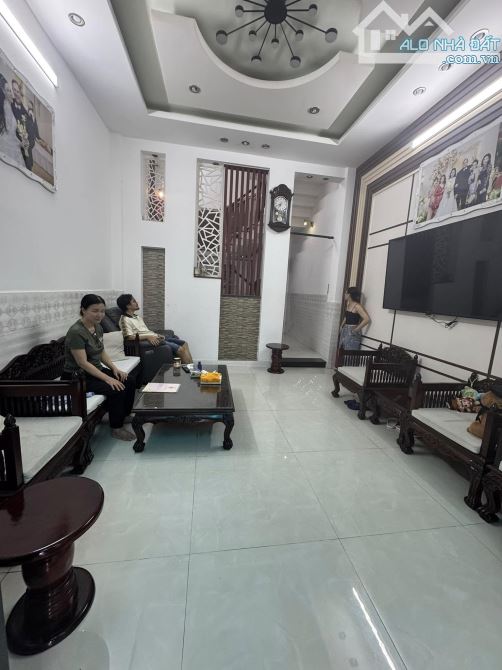Bán Nhà 4 Tầng – Mặt tiền Dân Chủ, P. Tân Thành, Tân Phú – Chỉ 10.8 tỷ - 1